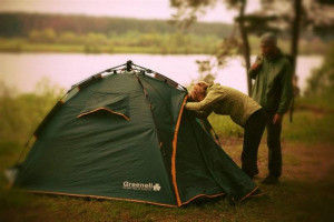 Green tent